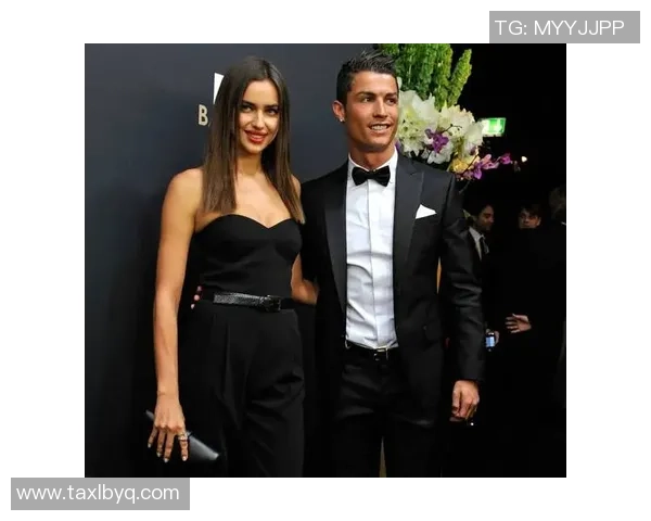 穿上便装后的足球明星们时尚亮相精彩瞬间合集